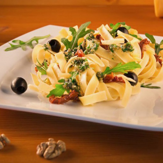 Tagliatelle z rukola i serem